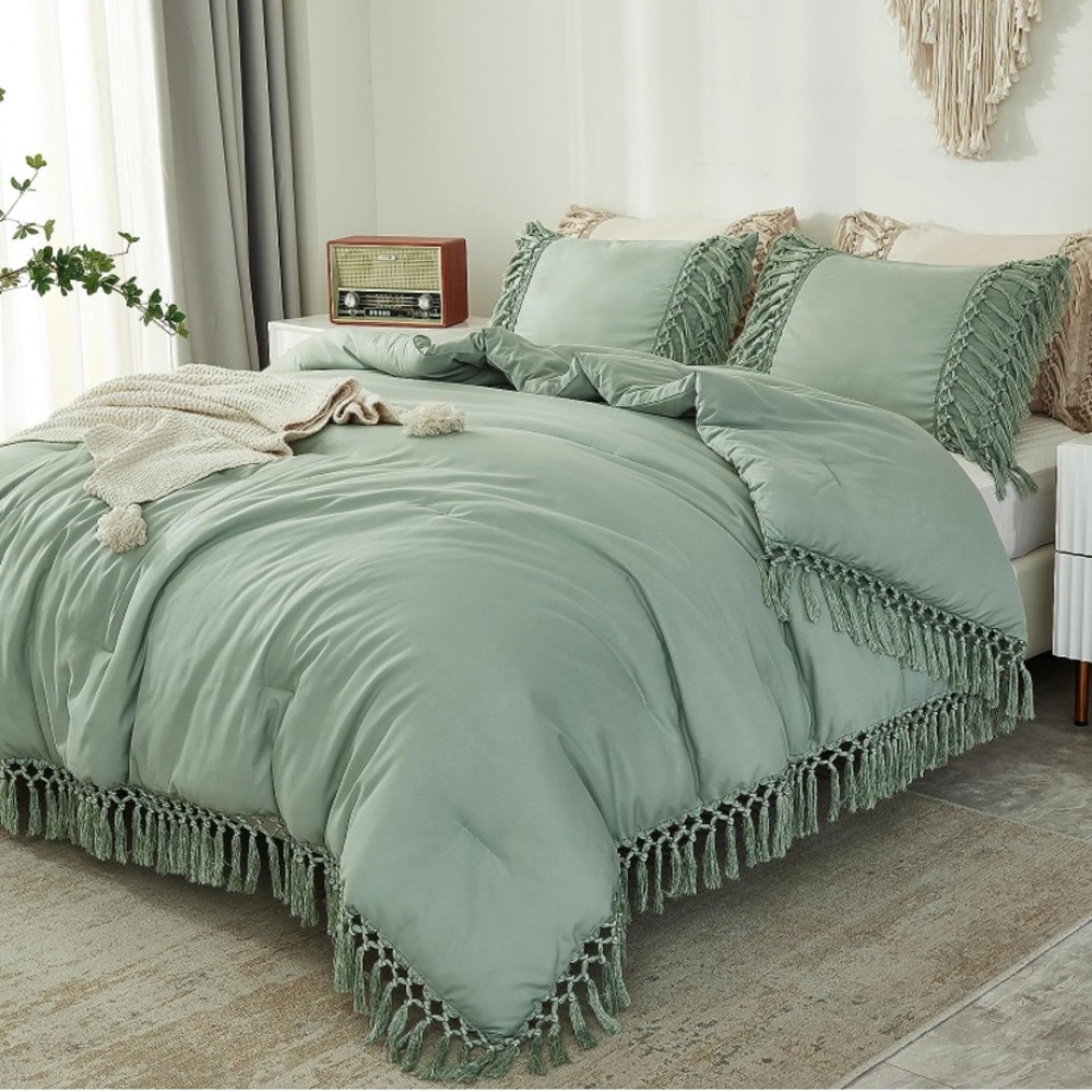 King size 3 piece sage green comforter set boho bohemian Queen
